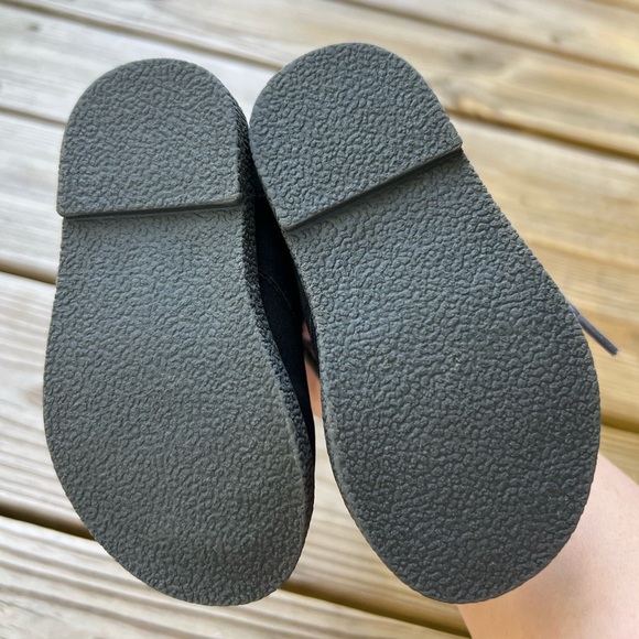 Baby infant size 4 Classic Black Kids Boots with laces - Picture 5 of 8